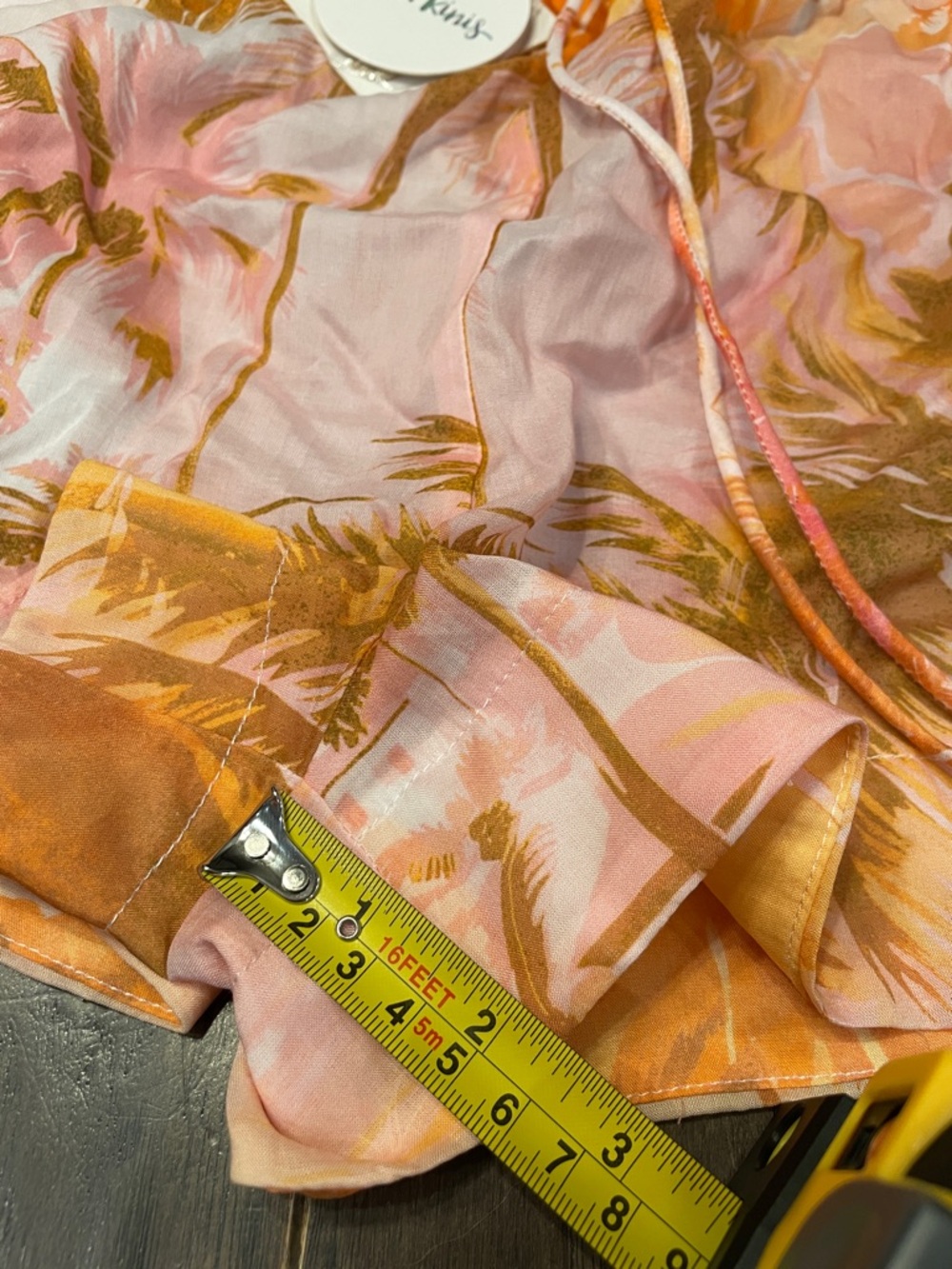 Kulani Kinus Wild Skies Lightweight Beach Shorts in Wisk L NWT - Picture 8 of 9